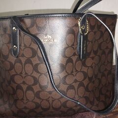 美品✨コーチ シグネチャー シティ トートバッグ レザー。の画像