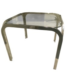 【ジ1031-27】サビなどあるためお安くいたします‼️小型ガラステーブル 脚にサビ等あり 簡易清掃済みの画像