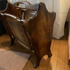 オールド カリモク マガジンラック 木製の画像