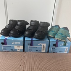 アシックス13.5/14.5/15センチの画像