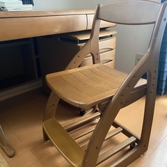 「無料」学習机・引き出しワゴン•椅子セット(ヒカリサンデスク)の画像