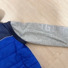 トミーヒルフィガー アウターの画像