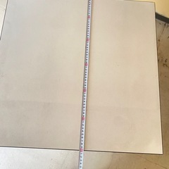 テーブルの画像