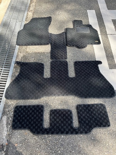 日産 ラフェスタB30  フロアマット　KAROマット