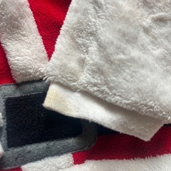 【商談中】ミッキーサンタ服80cmシミ毛玉ありの画像