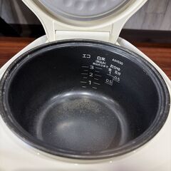 タイガー マイコン炊飯器 3合 ホワイト JAI-R550の画像