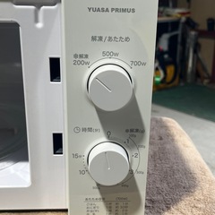 ２０２２年製　電子レンジ　ユアサプライムス　ターンテーブル　単機能　ホワイト　ＰＲＥ－７０３Ｃの画像