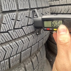 185/60r15スタッドレスタイヤbridgestone4本セット(タイヤのみ)の画像