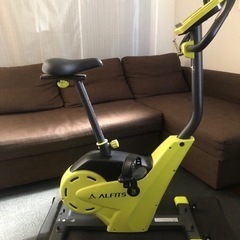 フィットネスバイク 家庭用 静音 負荷24段階の画像