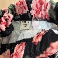 SHEIN 7Y 女の子　バラ　スカートの画像