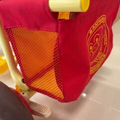 【藤枝】1500円で売ります！ジョイパレット おでかけ三輪車アンパンマンごうV(ブイ) 0211 アンパンマン 三輪車 1.5歳から ハンドルトイ ストッパー付き おでかけ 押棒 フリーペ ダルの画像