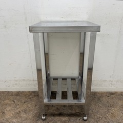 ステンレス　業務用　作業台　厨房　飲食店　W４５０ｘＤ４５０ｘH８３０ｍｍの画像