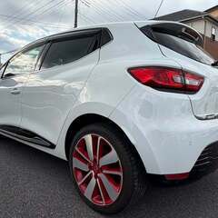 2013年式 ルノー ルーテシア インテンス　コンパクトハッチバックの画像