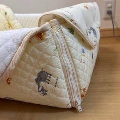 アカチャンホンポ　バッグdeクーファン　持ち運び　布団　どうぶつ柄　ベビー布団の画像