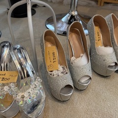 ドレス ワンピース ヒールの画像