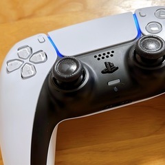 PlayStation 5 DualSense ワイヤレスコントローラー ホワイト PS5の画像