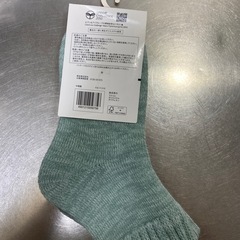 BODY HEATER レディースソックス グリーン　23〜25cm 新品の画像