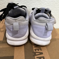 瞬足　19.5cm 中古スニーカーの画像