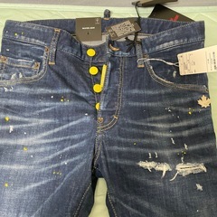 DSQUARED2デニム阪急メンズ限定品の画像