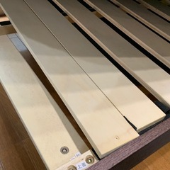 天然木ベッドフレームシングルウォールナット色高さ調整可の画像