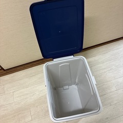 新品。45Lゴミ箱の画像