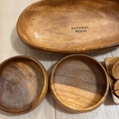 NATURAL WOOD サラダボウル　皿、食器の画像