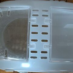 小型犬　キャリーケース　中古品の画像