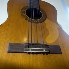 KAWAIアコースティックギターの画像