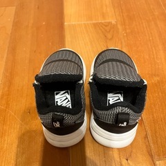未使用　VANS スリッポン　12cm
の画像