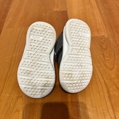 未使用　VANS スリッポン　12cm
の画像