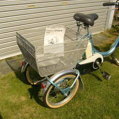 商談中になります　引き取り限定　3輪電動アシスト付き自転車の画像
