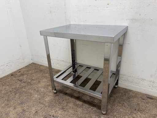 ステンレス　業務用　作業台　厨房　飲食店　W６００ｘＤ４５０ｘH６５０ｍｍ ステンレス 業務用 作業台 厨房 飲食店 W600xD450xH650mm