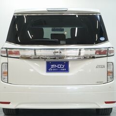 大人数も快適運転！日産エルグランド！の画像