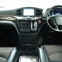 大人数も快適運転！日産エルグランド！の画像