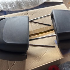 レクサス GS ヘッドレスト 純正　レザー 30 プリウス に付けてましたの画像