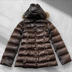 PRDMIUM プレミアム ラクーンファー付き ダウンジャケット チョコブラウンの画像