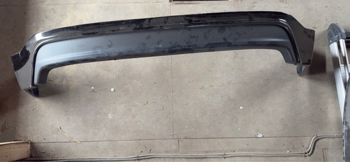 30 プリウス モデリスタ リアハーフ 202ブラック　ZVW30