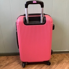 【軽量です！】ピンク　キャリーケースの画像