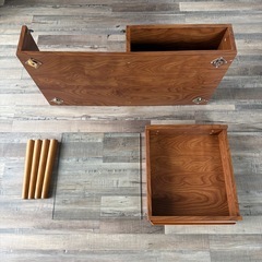 B-COMPANY ガラステーブル リビングテーブルの画像