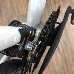 【ジャングルジャングル広陵店】自転車　Prec クロスバイク　26インチ　シロの画像