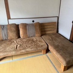 カウチソファ
の画像