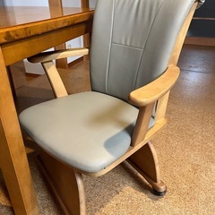 [受け付け中断中]コタツ　テーブルコタツ椅子二脚セットの画像