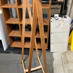 石2510-742 オシャレな木製ハンガーラック 中古の画像