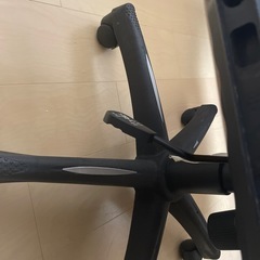 オフィスチェア　
オフィス椅子の画像