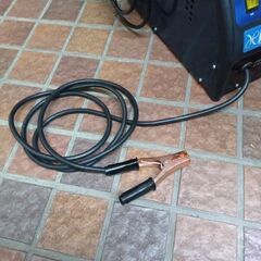 アストロプロダクツ MIG-130-A 半自動溶接機【市川行徳店】【店頭取引限定】【中古】管理番号：ITBXDTMVC950の画像