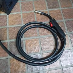 アストロプロダクツ MIG-130-A 半自動溶接機【市川行徳店】【店頭取引限定】【中古】管理番号：ITBXDTMVC950の画像