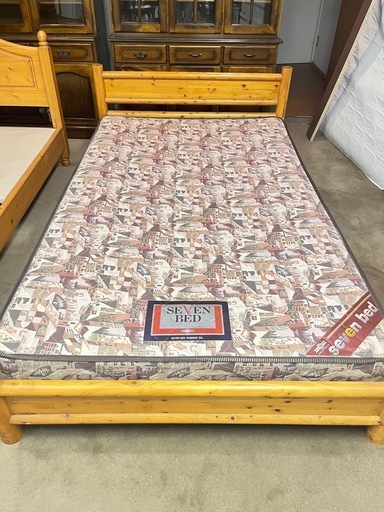 セミダブルベッドとマットレス