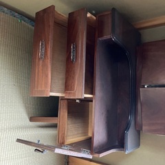 昔風化粧台の画像