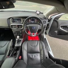 ボルボ　V40 T4 ｟青白｠の画像