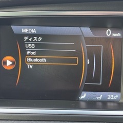 ボルボ　V40 T4 ｟青白｠の画像